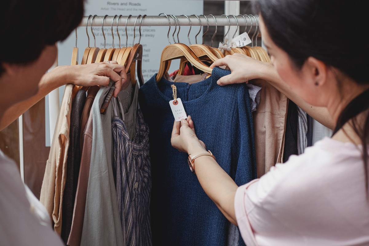 how to become a mystery shopper